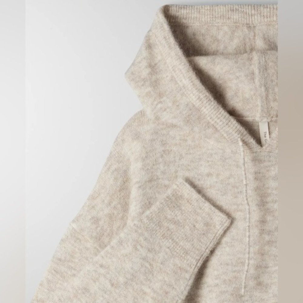 Aritzia Babaton Morrison Hoodie in Heather Herring - Picture 3 of 13